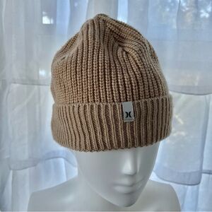 HURLEY Beanie Winter Hat Skull Cap Knit Beige White H Logo Ski Snow Snowboarding